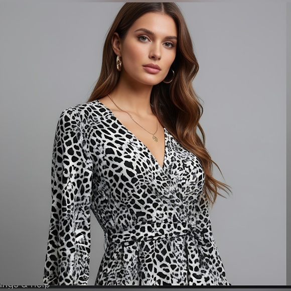 Black And White Animal Print Flounce Sleeve Belted Dress - Picture 4 of 10